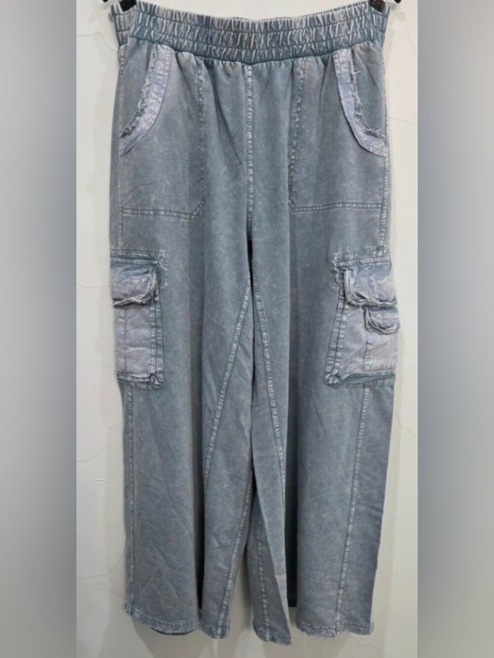 easel Washed Wide Leg Terry Knit Cargo Pants - Picture 2 of 5